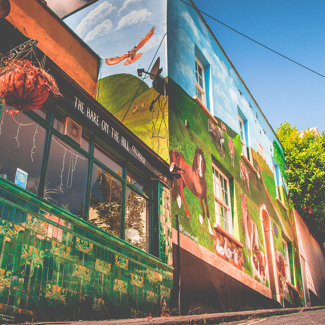 THE ‘ENTIRE HOUSE’ MURAL – A FARM SCENE