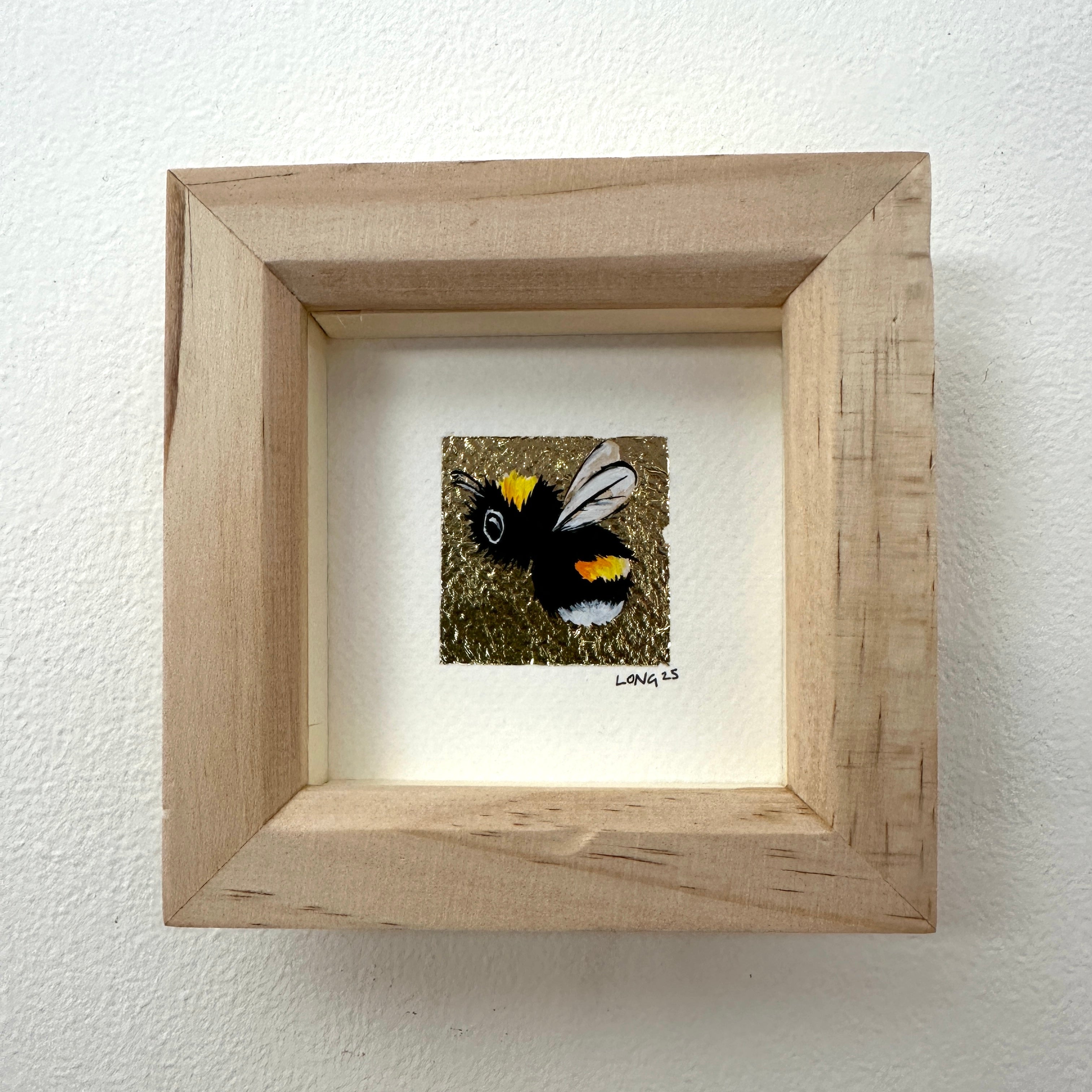 TINY GOLD LEAF BEE 8