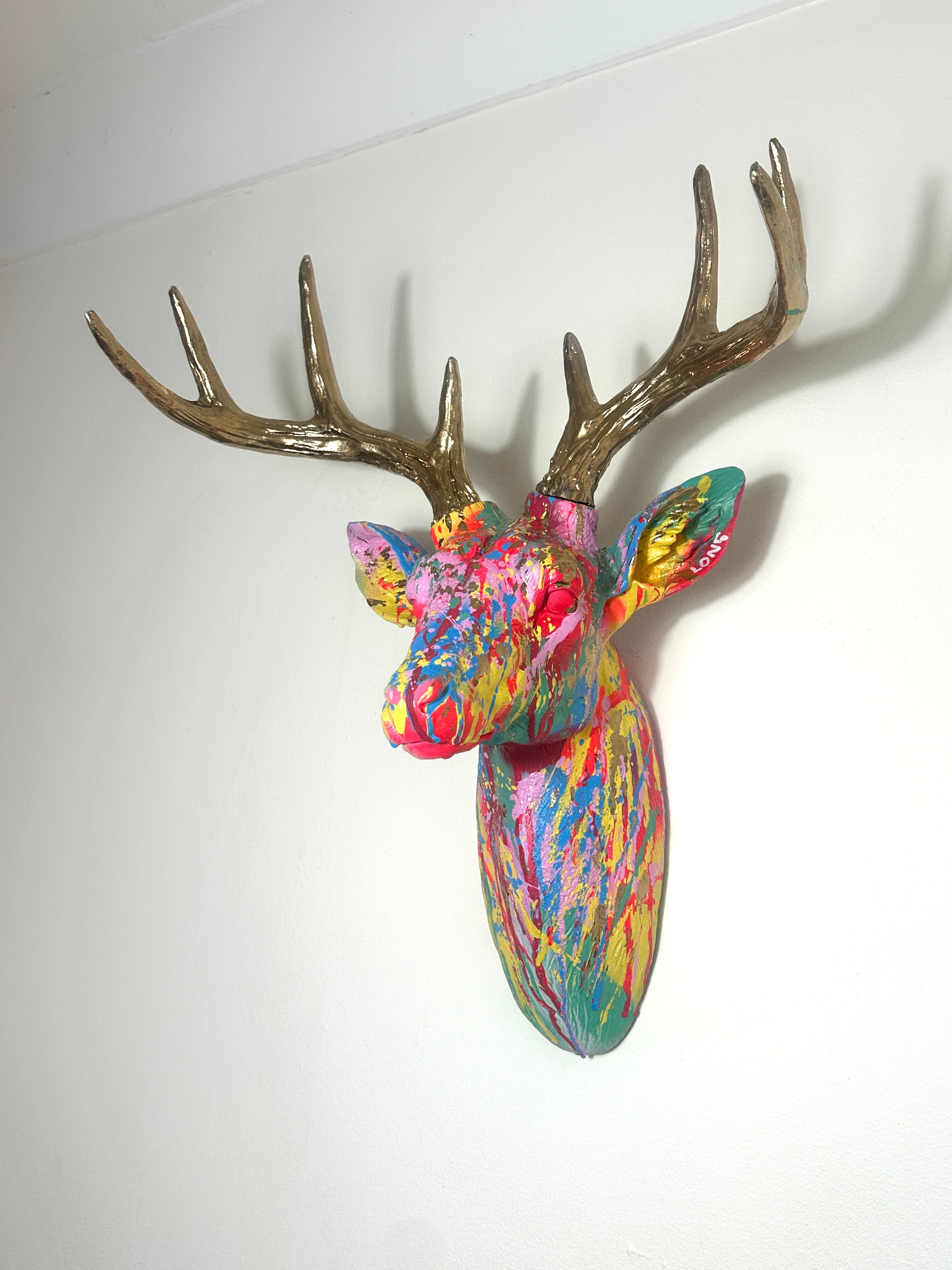 STAG WALL MOUNT